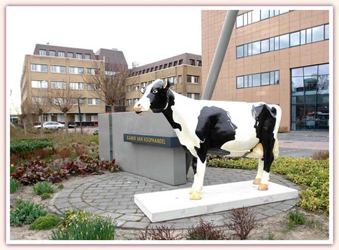 Koe-beschildering t.b.v. Lionsproject, 2006